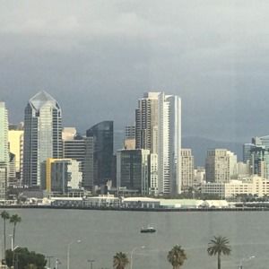 Meet your Posher, Eva